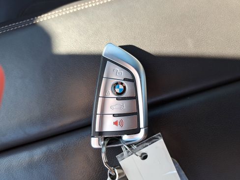 Certified 2023 BMW M850i xDrive Coupe image 31