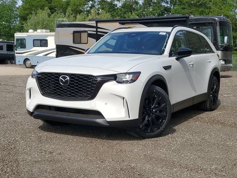 New 2026 MAZDA CX-90 Plug-In Hybrid w/Premium Sport AWD/4WD image 37