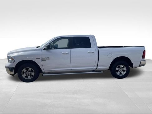 Used 2020 RAM 1500 Classic SLT AWD/4WD image 4
