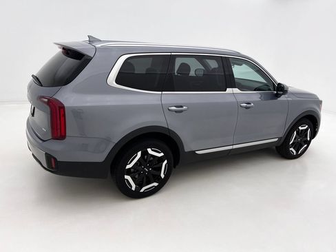 Used 2025 Kia Telluride S AWD/4WD image 6
