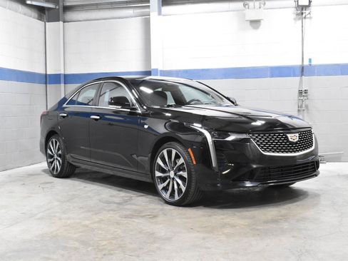 Certified 2021 Cadillac CT4 Luxury w/ Sun And Sound Package image 31
