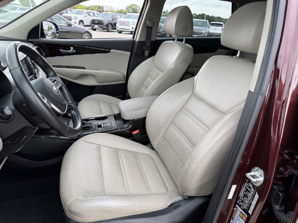 Used 2020 Kia Sorento EX FWD image 26