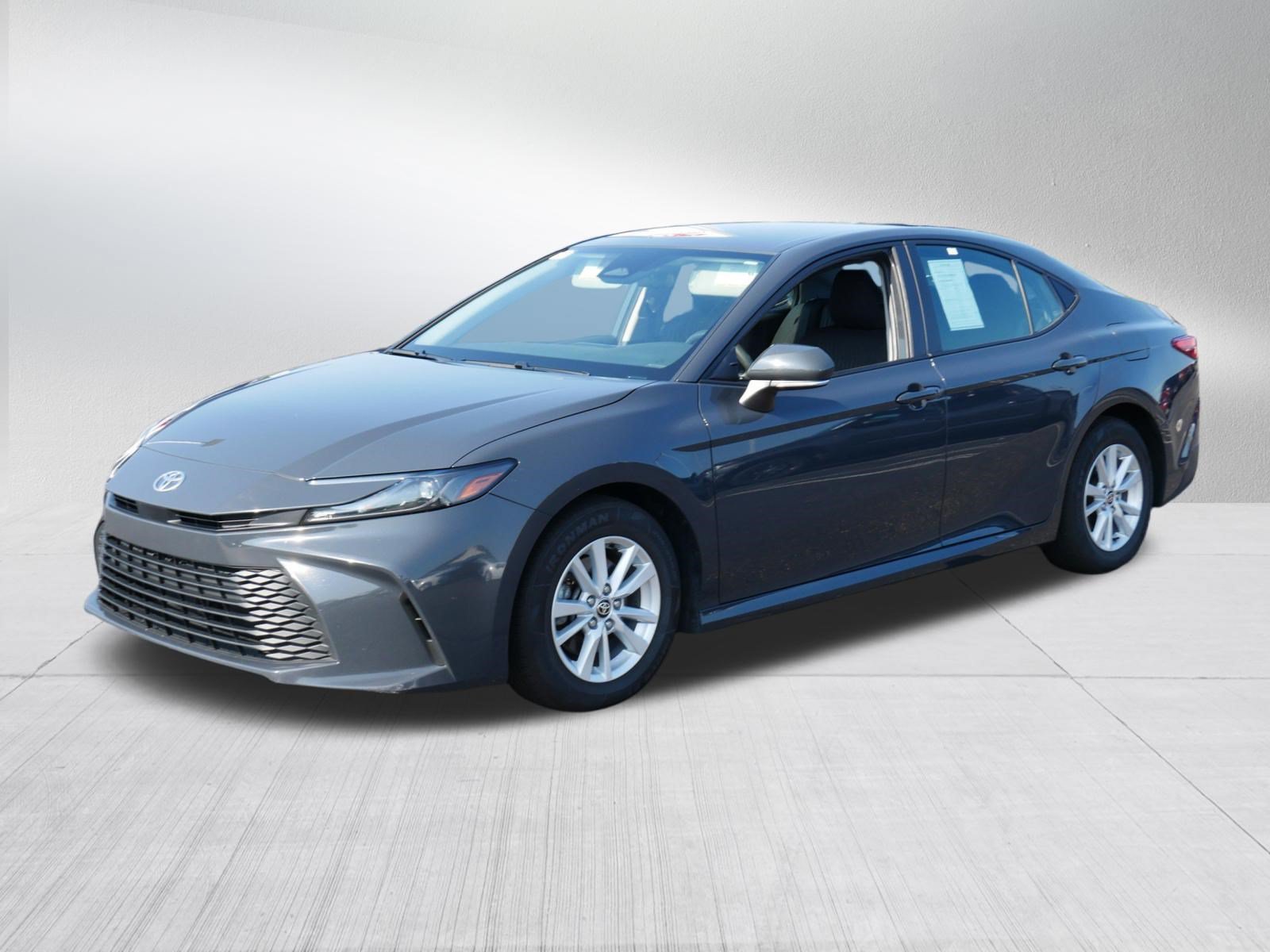 Certified 2025 Toyota Camry LE FWD image 3