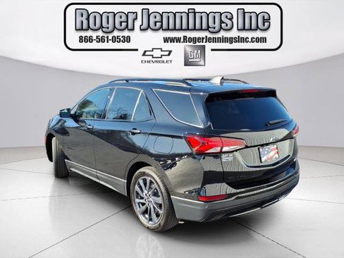 Used 2024 Chevrolet Equinox RS w/ RS Leather Package image 3