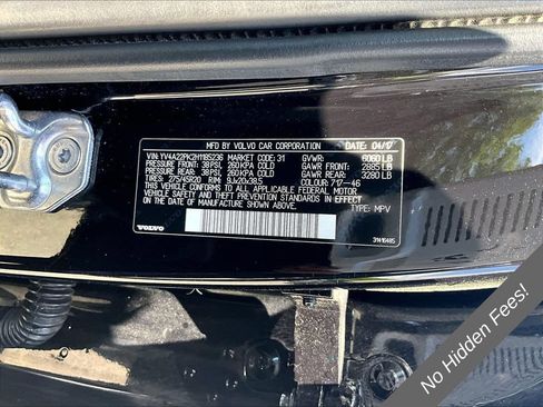 Used 2017 Volvo XC90 T6 Momentum w/ Vision Package AWD/4WD image 32