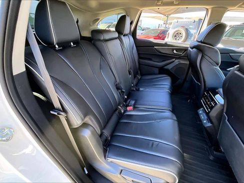 Used 2024 Acura MDX SH-AWD w/ Advance Package image 18