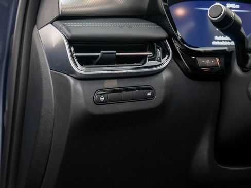 New 2026 INFINITI QX60 Luxe image 19