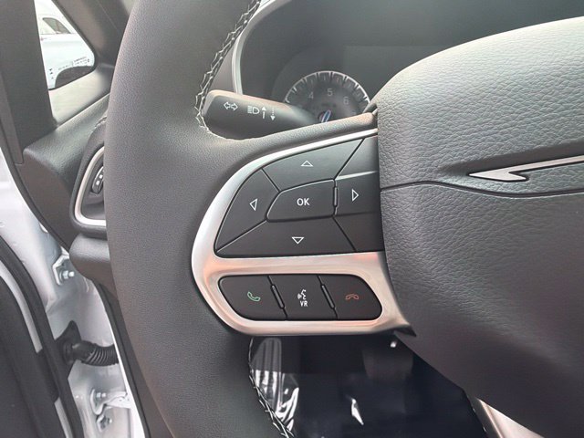 New 2027 Chrysler Pacifica Select AWD/4WD image 22