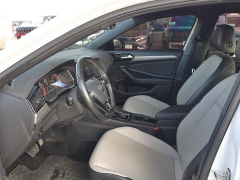 Used 2020 Volkswagen Jetta R-Line w/ R-Line Cold Weather Package image 14