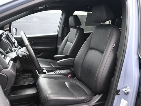 Used 2024 Honda Odyssey Sport image 5