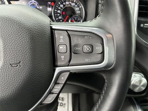 Used 2023 RAM 1500 Laramie image 25