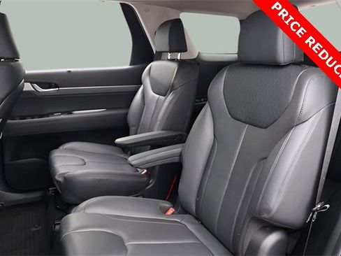 Used 2022 Hyundai Palisade SEL w/ Premium Package image 17