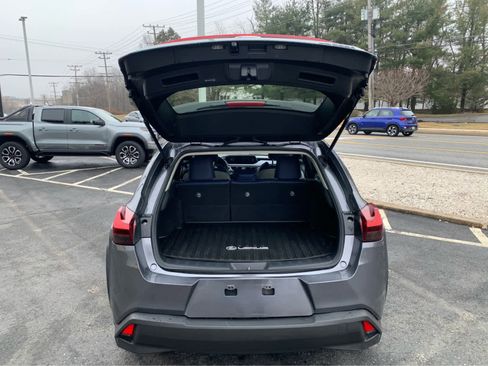 Used 2020 Lexus UX 250h w/ Accessory Package image 5