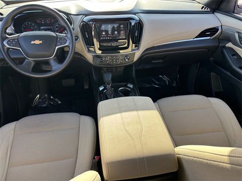 Used 2023 Chevrolet Traverse LS w/ Safety Package image 9