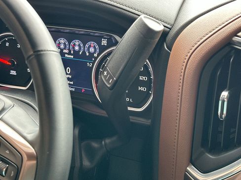 Used 2023 Chevrolet Silverado 3500 High Country image 20