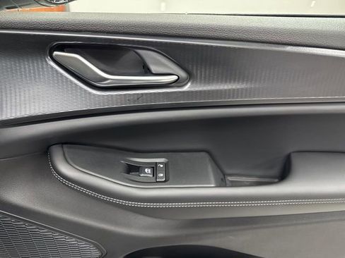 New 2025 Jeep Grand Cherokee L Altitude image 54