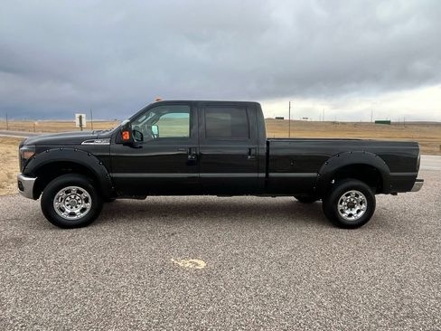 Used 2013 Ford F350 Lariat w/ Lariat Ultimate Pkg AWD/4WD image 2