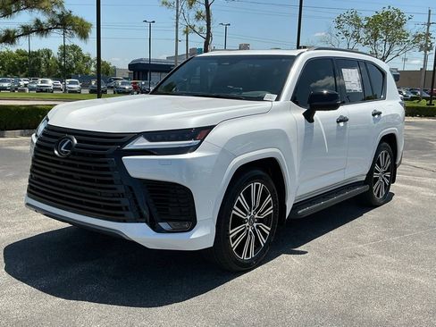 New 2026 Lexus LX 700h Luxury AWD/4WD image 7