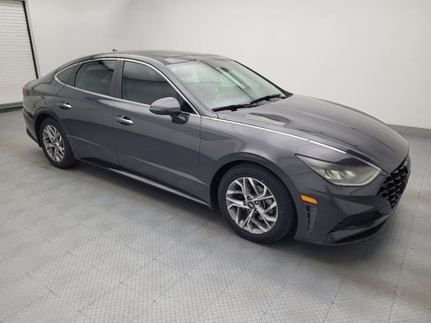 Used 2021 Hyundai Sonata SEL w/ Convenience Package FWD image 11