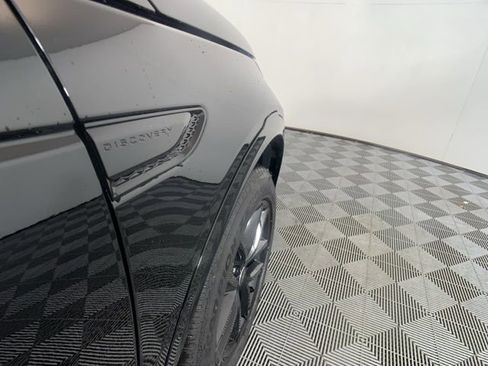 Certified 2024 Land Rover Discovery Sport Dynamic SE image 35