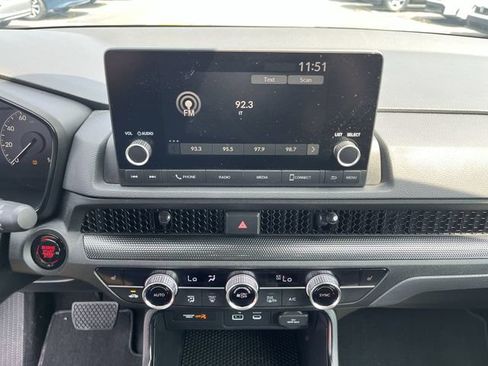 Used 2025 Honda CR-V EX image 14