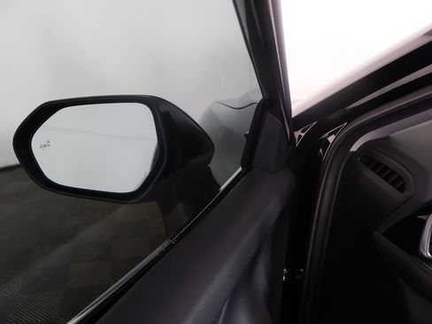 Used 2024 Toyota Camry SE image 34