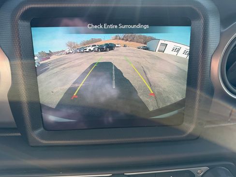 Used 2021 Jeep Wrangler Unlimited Sport image 28