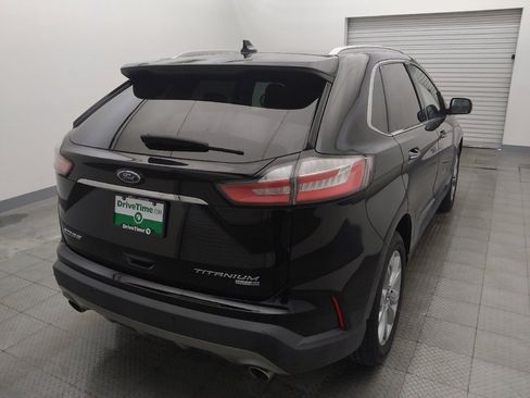 Used 2019 Ford Edge Titanium AWD/4WD image 7