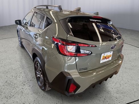 Used 2026 Subaru Crosstrek 2.5i Premium AWD/4WD image 6