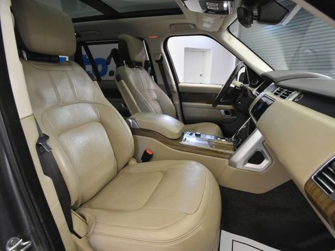 Used 2018 Land Rover Range Rover Long Wheelbase Supercharged image 15