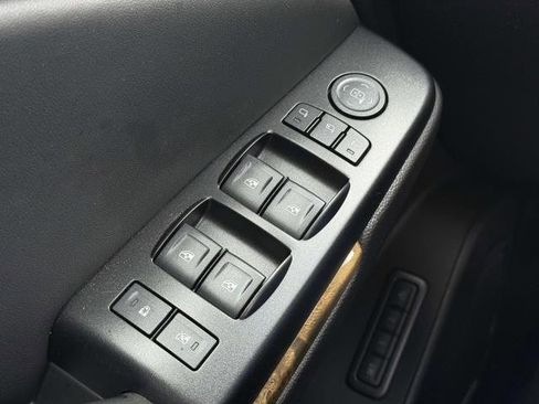 Used 2016 GMC Yukon XL Denali w/ Open Road Package image 20