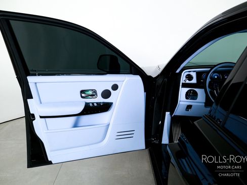 New 2026 Rolls-Royce Phantom Sedan image 11