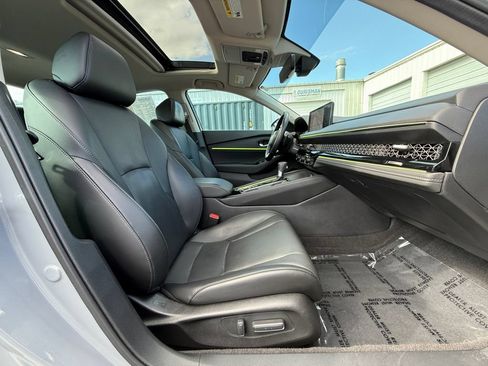 Used 2024 Honda Accord Touring image 26