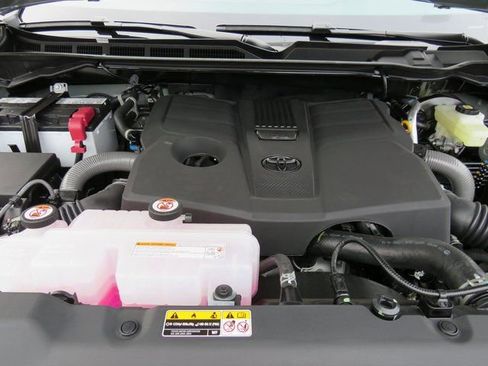 New 2026 Toyota Tundra Platinum image 48