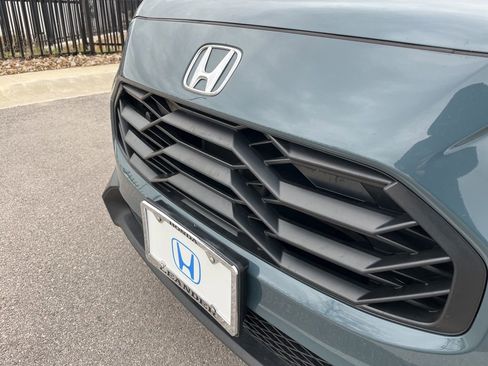 Used 2023 Honda HR-V Sport image 15