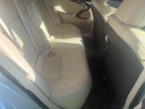 Used 2009 Lexus IS 250 AWD image 35