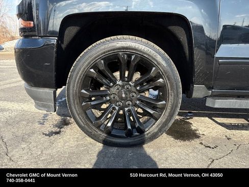 Used 2018 Chevrolet Silverado 1500 LT w/ All Star Edition image 26