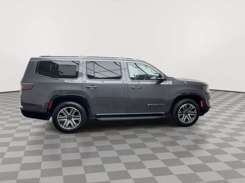 Used 2023 Jeep Wagoneer 4WD w/ Premium Group I image 43