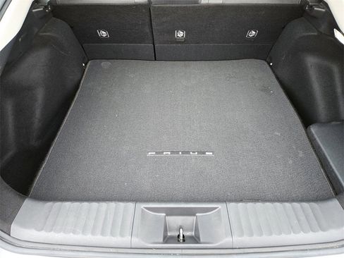 Used 2023 Toyota Prius XLE image 31