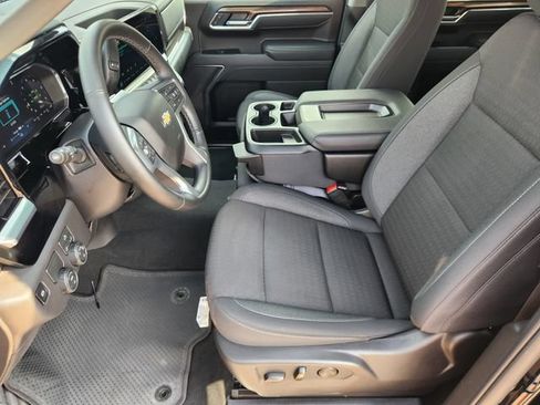 Used 2026 Chevrolet Silverado 1500 LT RWD image 13