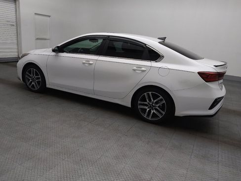 Used 2021 Kia Forte EX image 3