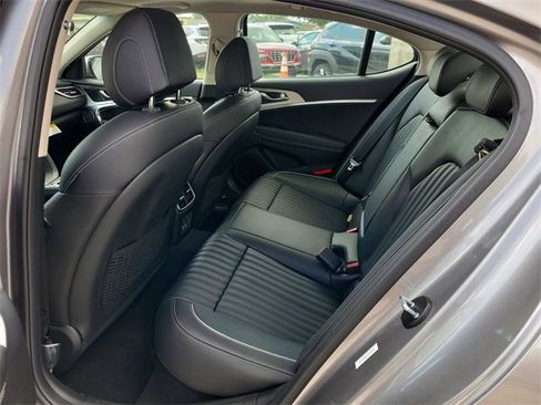 New 2026 Genesis G70 2.5T Prestige image 10