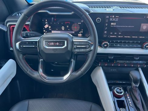 Used 2024 GMC Canyon AT4X AWD/4WD image 11