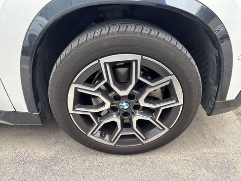 Certified 2023 BMW X1 xDrive28i w/ Convenience Package image 3