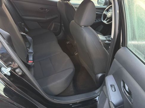 Used 2024 Nissan Sentra S FWD image 12