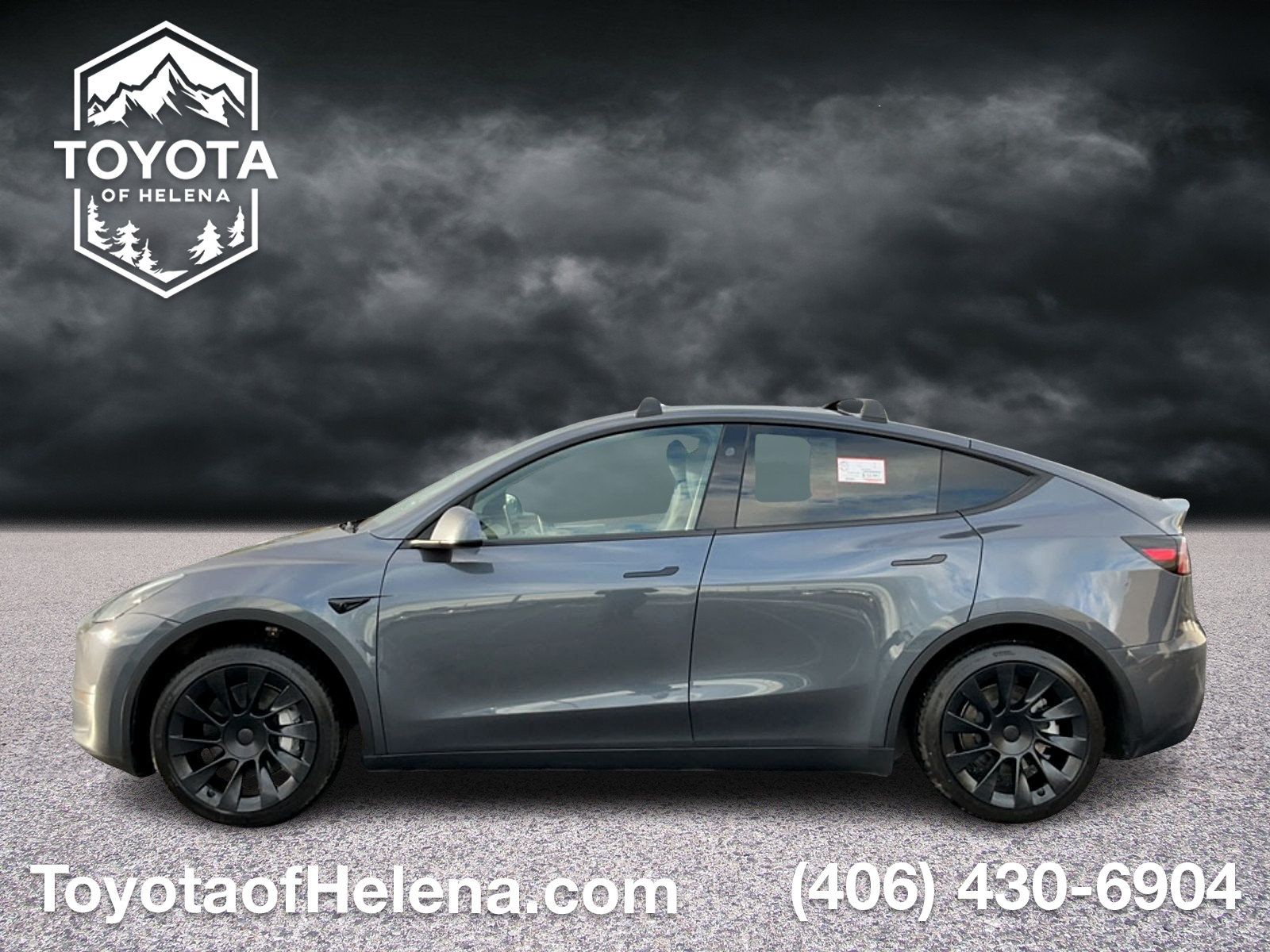 Used 2023 Tesla Model Y 2WD image 5