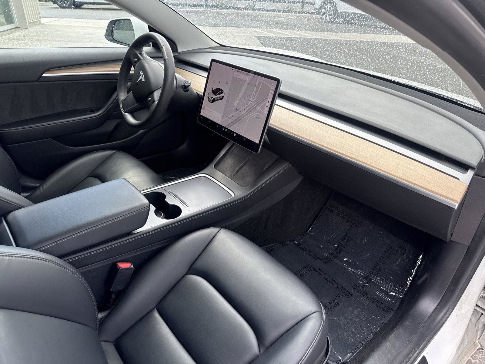 Used 2021 Tesla Model 3 Long Range AWD/4WD image 23