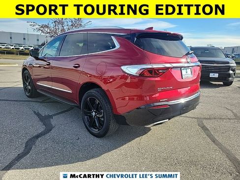 Used 2023 Buick Enclave Essence w/ Experience Buick Package image 12