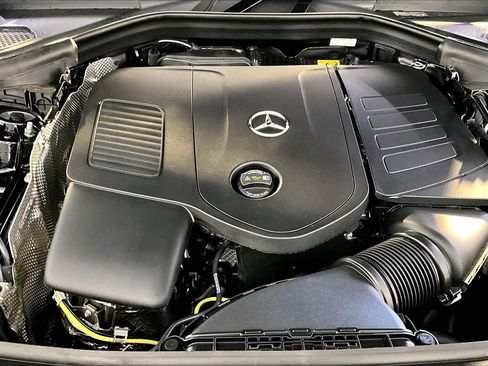 New 2026 Mercedes-Benz GLC 300 4MATIC image 14