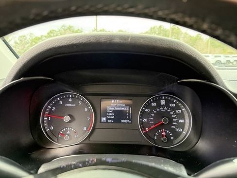 Used 2019 Kia Forte S w/ S Premium Package image 17